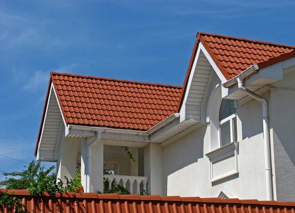 Moore's #1 Roof Replacement Experts