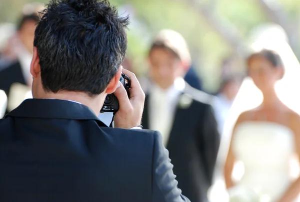 From Candid to Classic: Styles Every Wedding Photographer Should Know