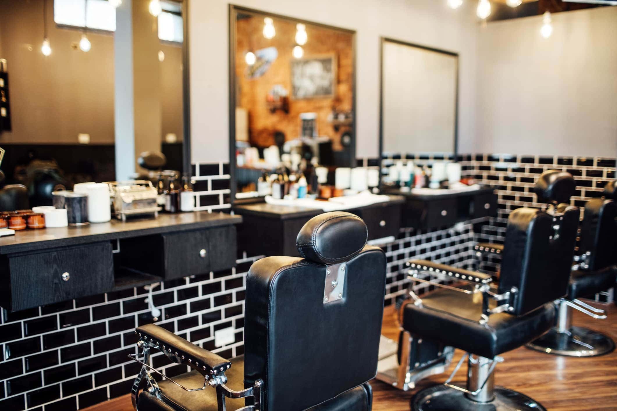 From Clippers to Capes: A Breakdown of Barber Equipment Essentials
